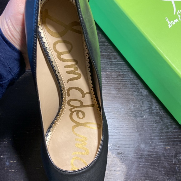 Sam Edelman black stiletto - Picture 2 of 5